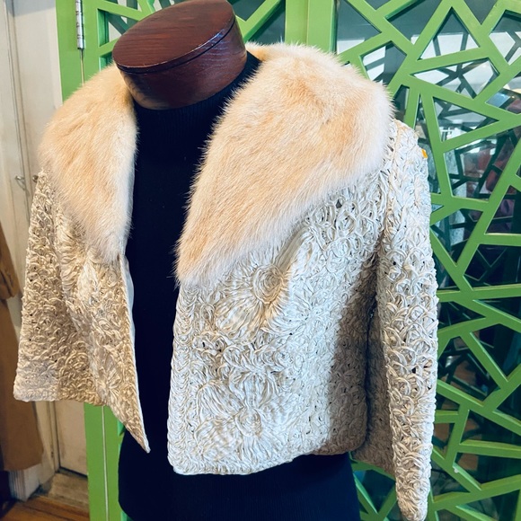 Robinson’s California Vintage Mink Collar Open Front Cropped Overcoat - Picture 2 of 6